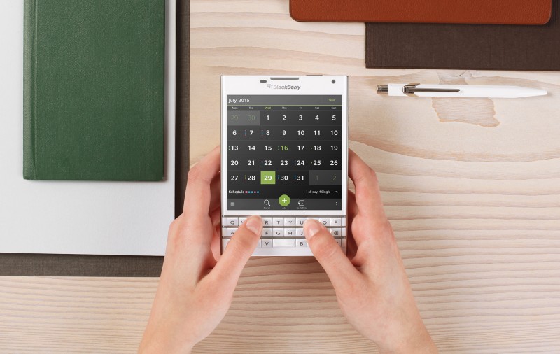 blackberry passport white