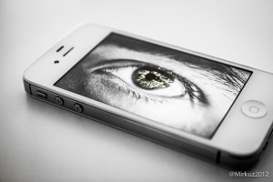 iphone eyeball spy privacy mobile browse behavior track