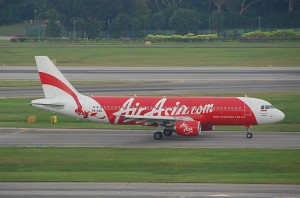800px-Indonesia_AirAsia_Airbus_A320-216;_PK-AXC@SIN;07.08.2011_617eo_(6068918367)