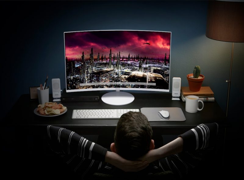 samsung-curved-monitor